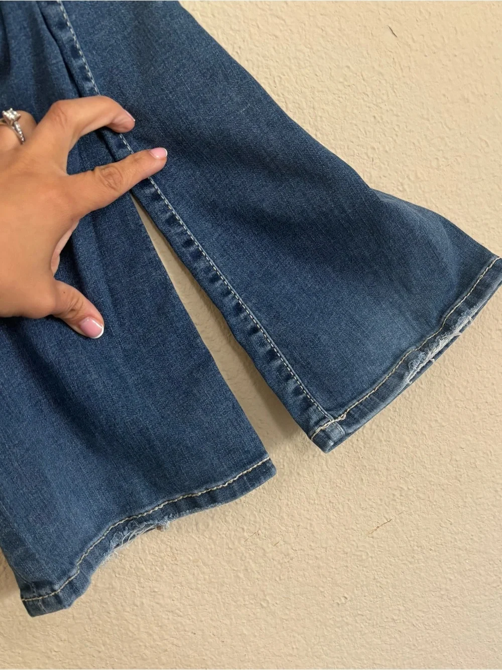 BKE Stella Bootcut Jeans Women’s Size 23R Medium Wash Stretch